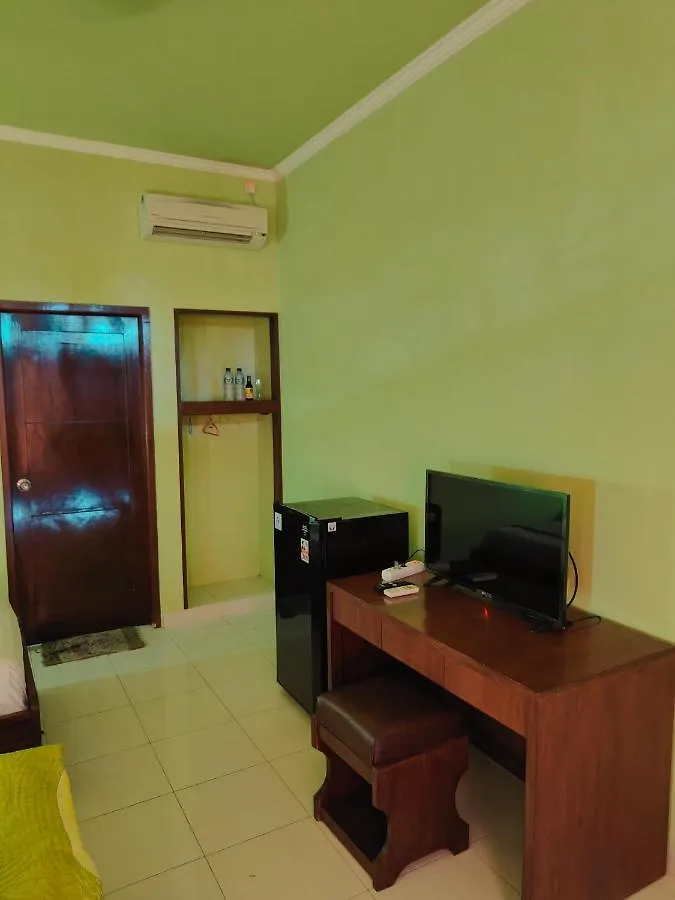 Berlian Inn Kuta Beach 2*, Kuta Lombok Indonesia
