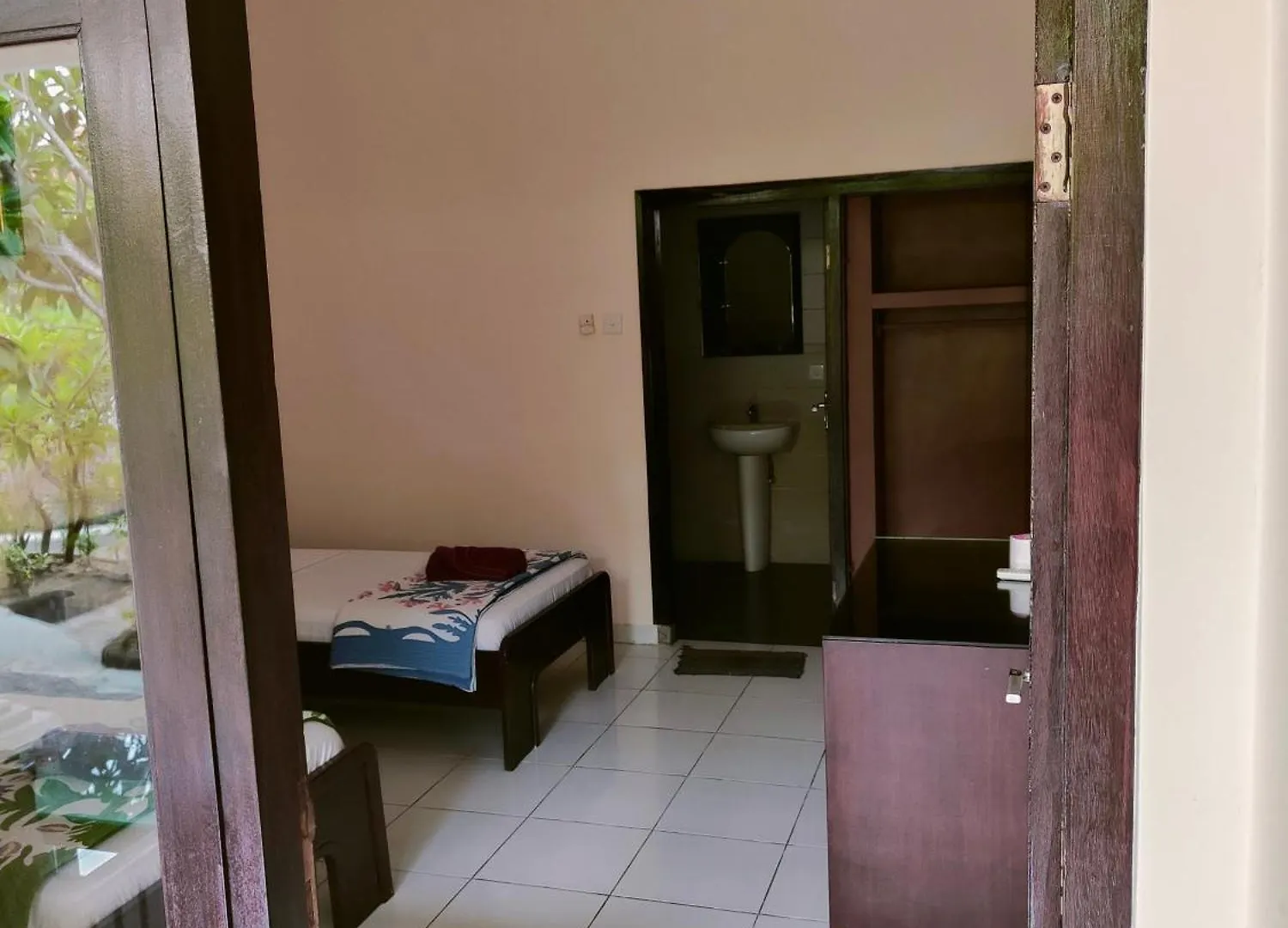Berlian Inn Kuta Beach