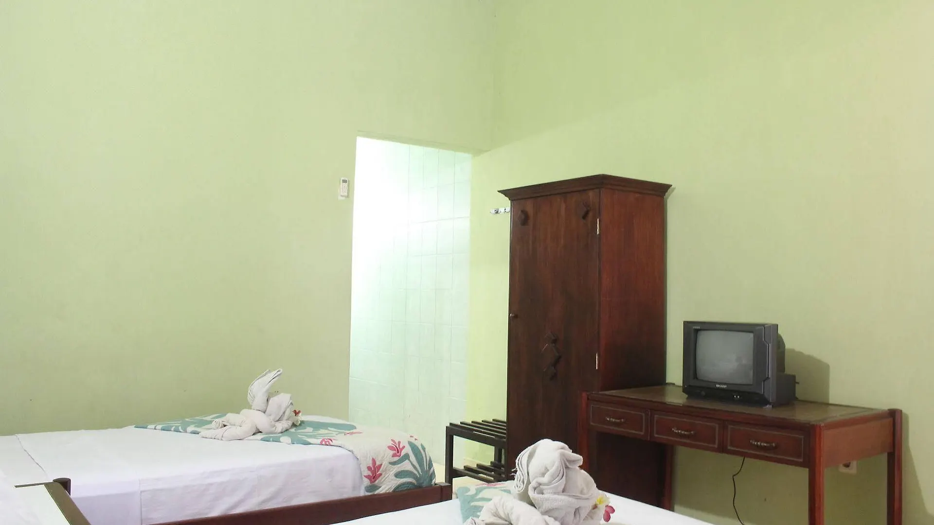 Berlian Inn Kuta Beach Indonesia