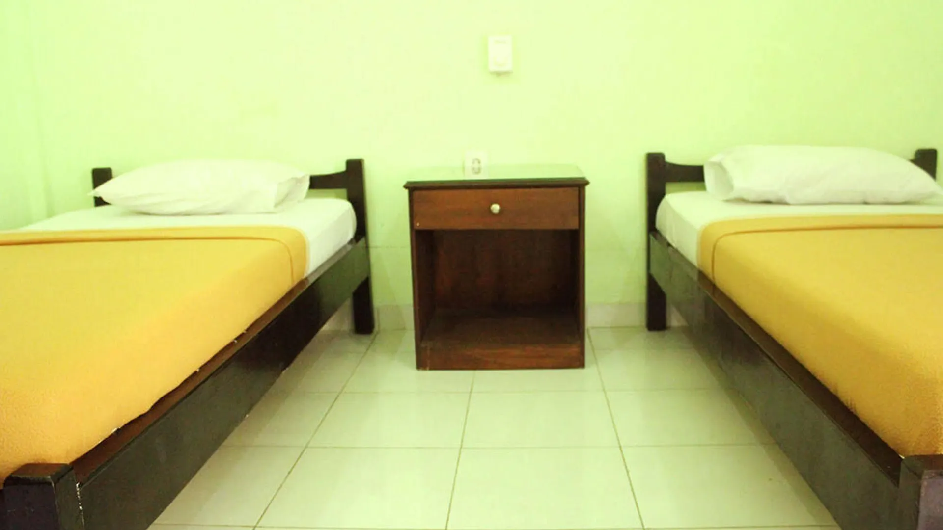 Berlian Inn Kuta Beach