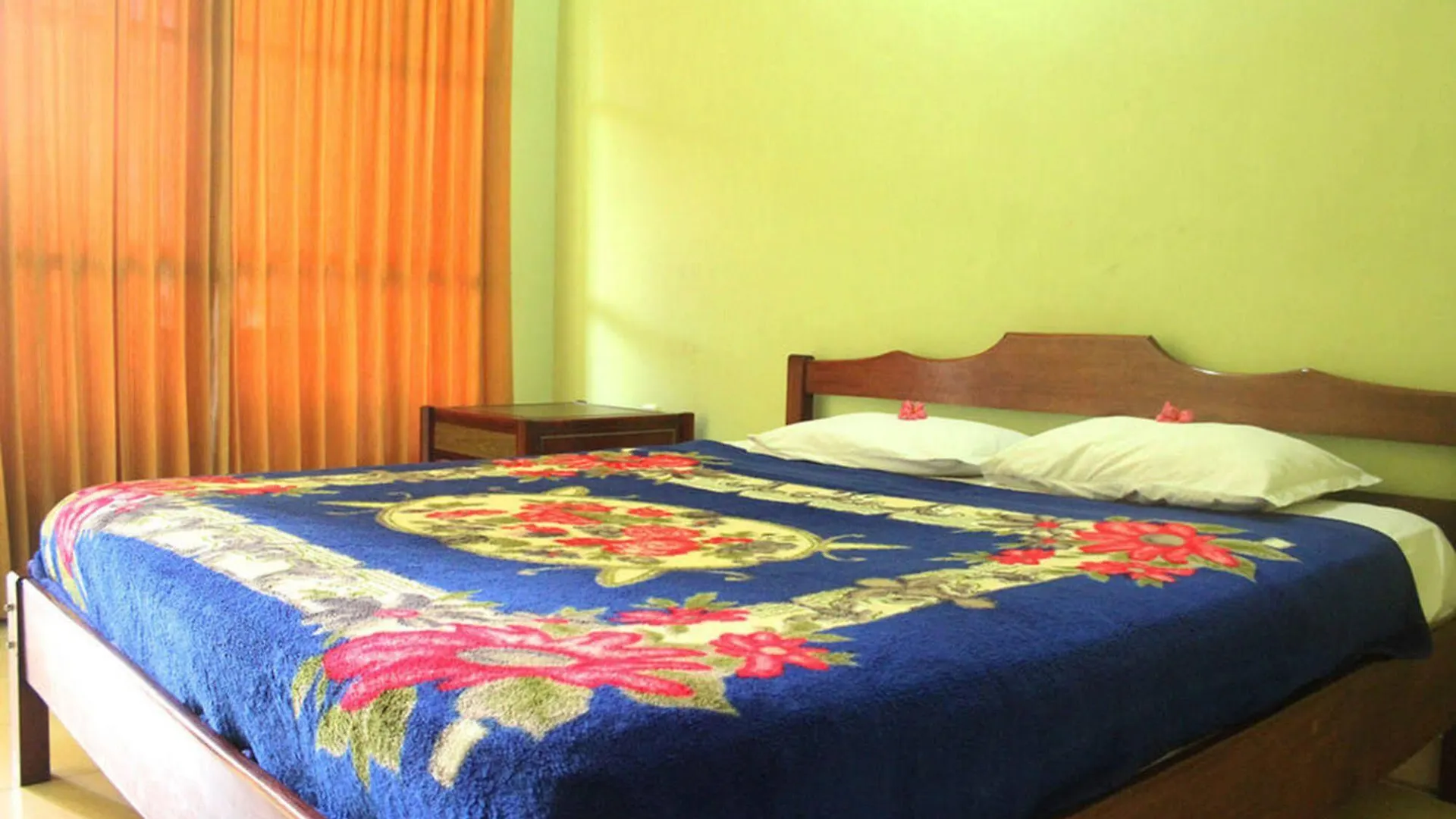 Berlian Inn Kuta Beach Hotel